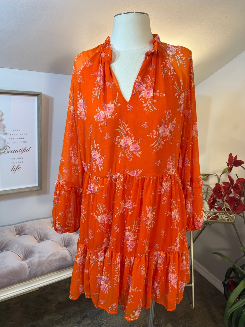 Vince Camuto Orange Floral Tiered V-Neck Dress Size Medium
